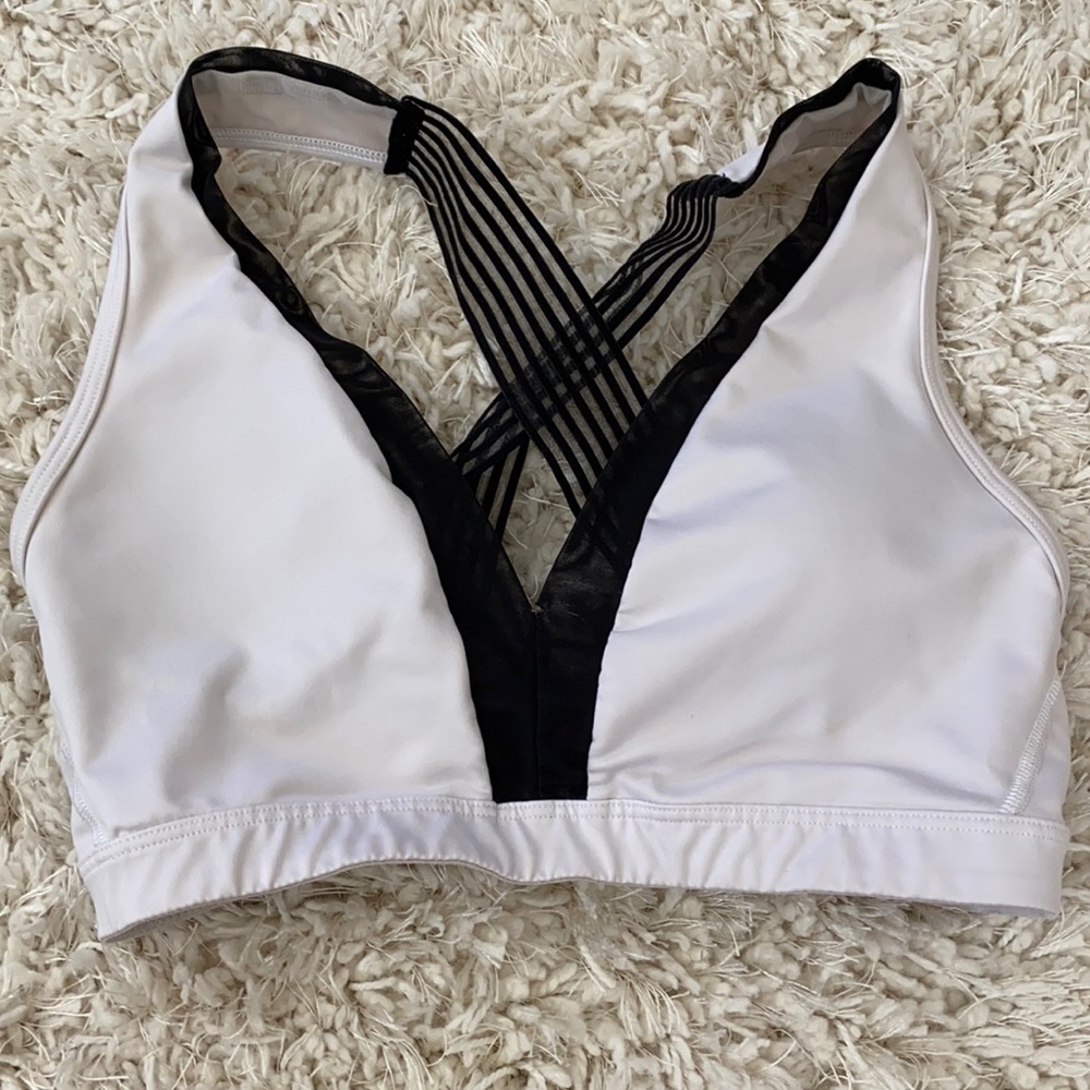 Victoria secret sports bra